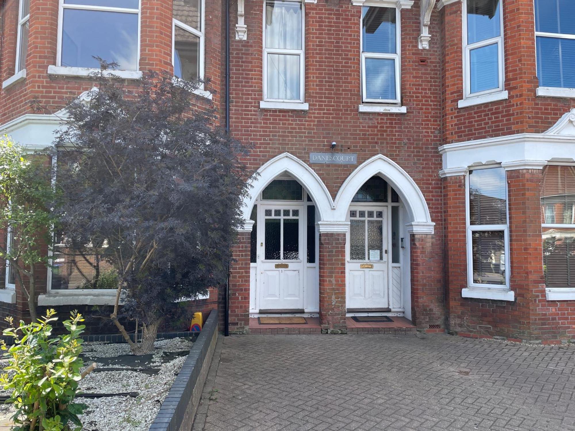 Number 10 Service Apartment - Danes Southampton Dış mekan fotoğraf