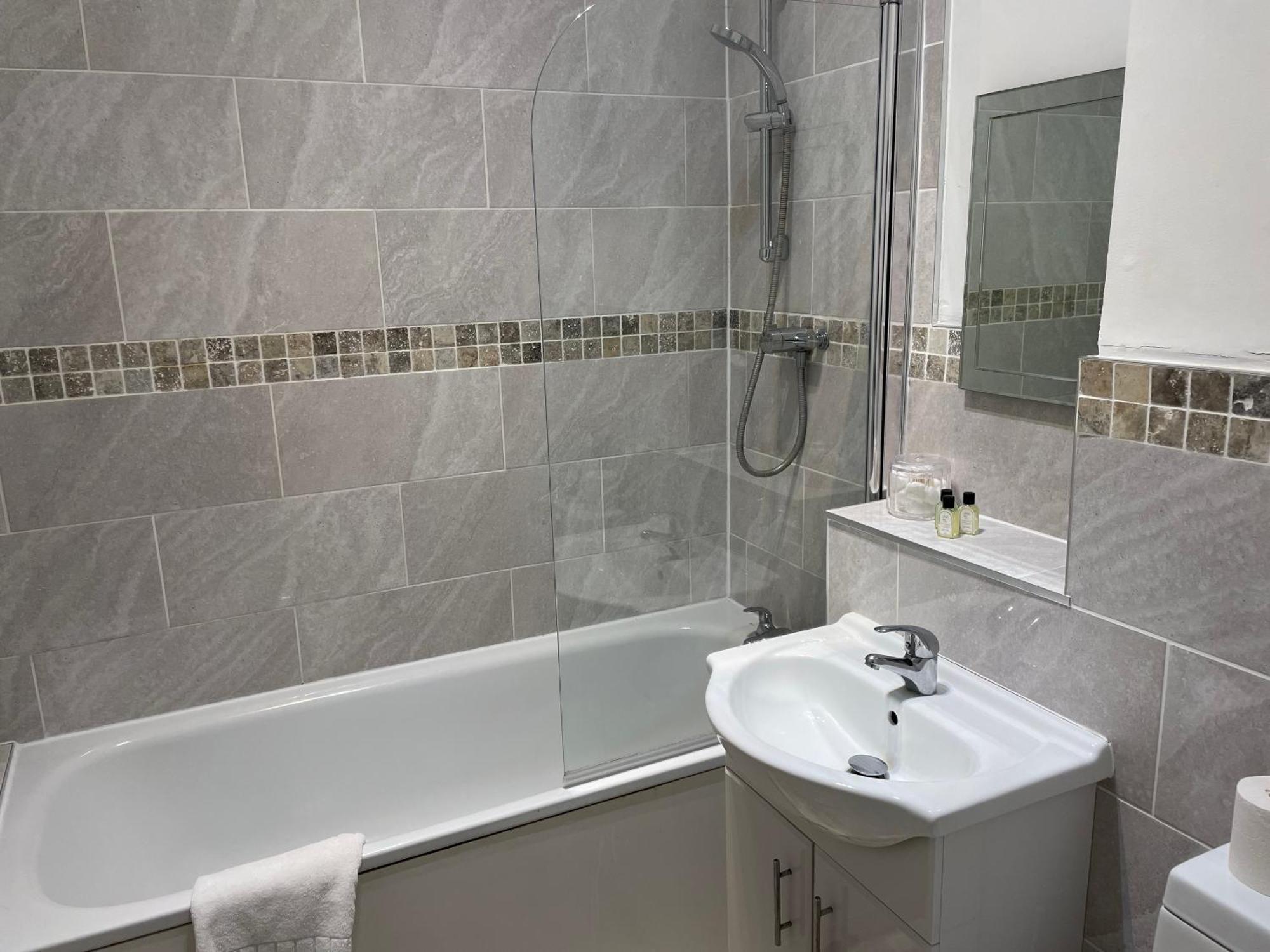 Number 10 Service Apartment - Danes Southampton Dış mekan fotoğraf