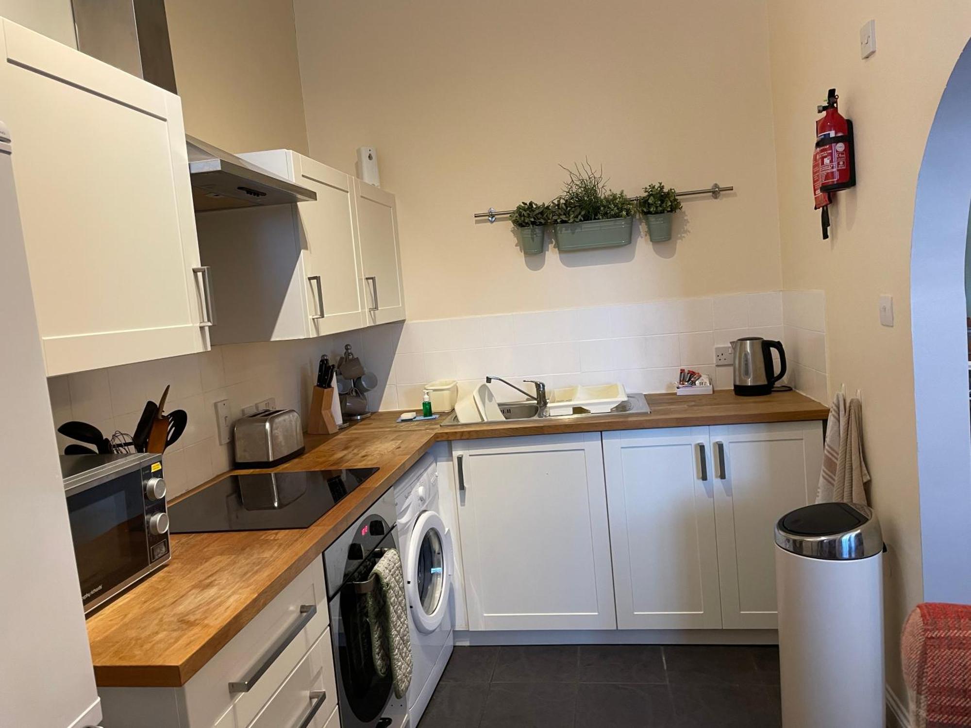 Number 10 Service Apartment - Danes Southampton Dış mekan fotoğraf